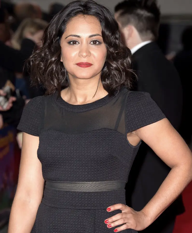 How tall is Parminder Nagra?